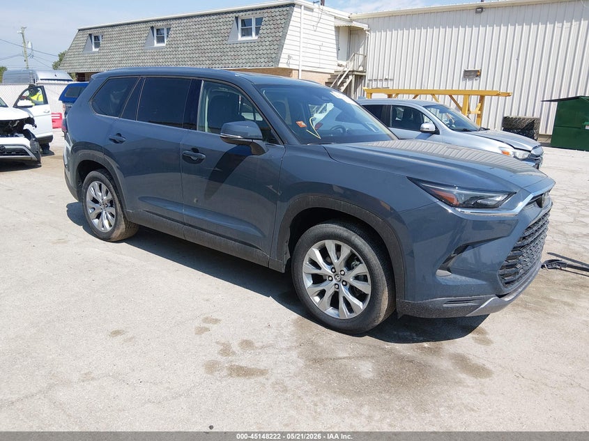 2025 Toyota Highlander VIN 5TDACAB58SS062045 IAAI salvage auction — LEFT SIDE, Salvage (Illinois), sold $25,200 on 2026-07-13 (photo 1)