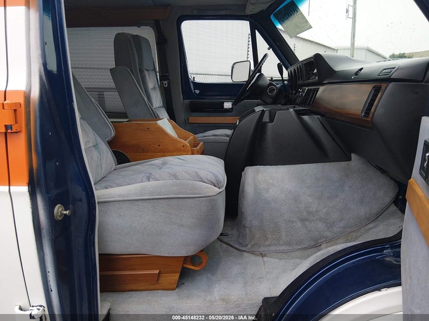 1993 Dodge Ram van VIN 2B6HB21Y5PK513058 IAAI salvage auction — NORMAL WEAR, Clear (Oklahoma), sold $3,200 on 2026-07-08 (photo 5)
