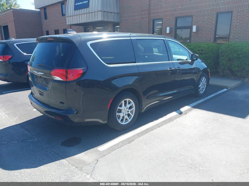2021 Chrysler Voyager VIN 2C4RC1CG9MR577862 IAAI salvage auction — NORMAL WEAR, SF97 (Virginia), sold $10,300 on 2026-07-22 (photo 4)