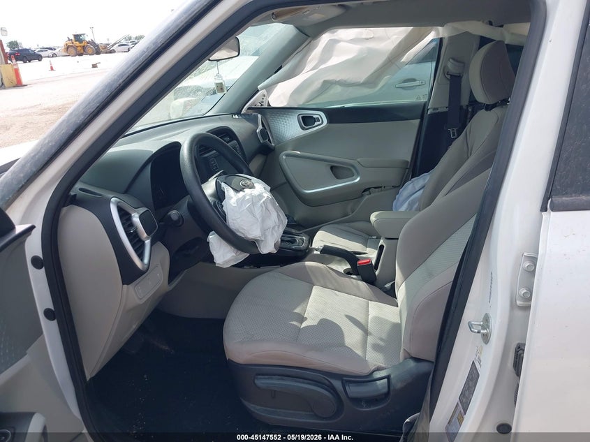 2020 Kia Soul VIN KNDJ23AU8L7713760 IAAI salvage auction — RIGHT SIDE, Salvage (Texas), sold $2,350 on 2026-07-06 (photo 5)