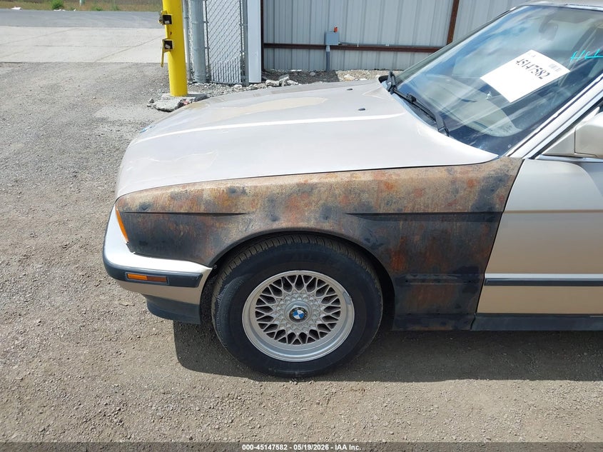 1991 BMW 5 series VIN WBAHD231XMBF70587 IAAI salvage auction — NORMAL WEAR, Affidavit In Lieu Of Title (Washington), sold $625 on 2026-07-14 (photo 6)