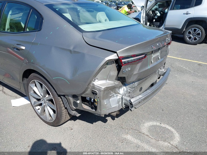 2021 Volvo S60 VIN 7JR102TZ2MG113411 IAAI salvage auction — REAR END, Salvage (Connecticut), sold $9,275 on 2026-07-09 (photo 6)