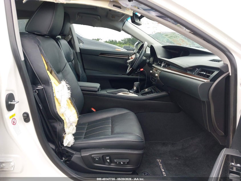 2018 Lexus ES VIN 58ABK1GG0JU112677 IAAI salvage auction — FRONT END, Original (Texas), sold $8,100 on 2026-07-30 (photo 5)