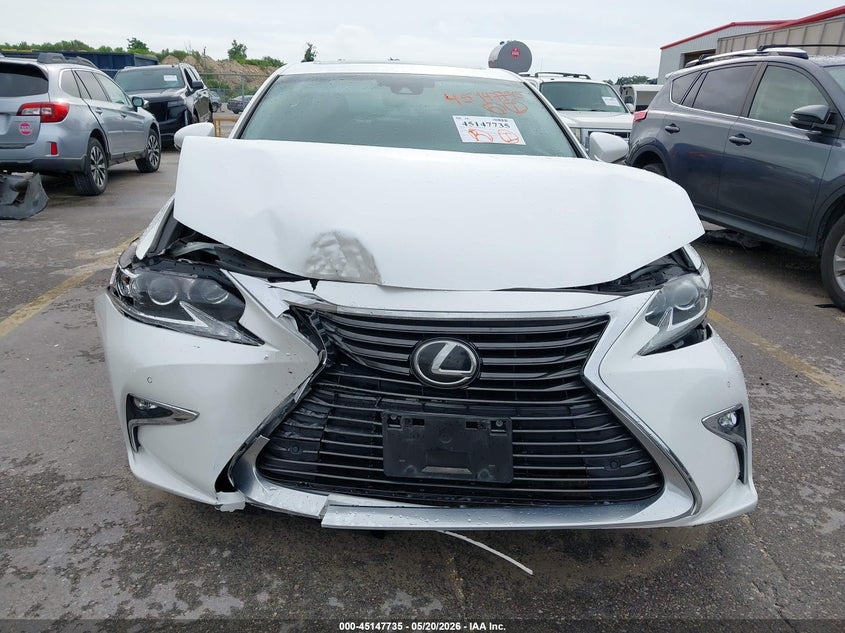 2018 Lexus ES VIN 58ABK1GG0JU112677 IAAI salvage auction — FRONT END, Original (Texas), sold $8,100 on 2026-07-30 (photo 6)