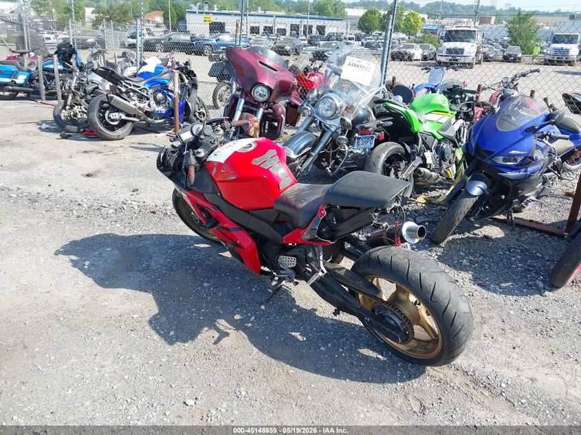 2002 Honda Cbr900 VIN JH2SC50062M004845 IAAI salvage auction — FRONT END, Salvage (Pennsylvania), sold $525 on 2026-07-21 (photo 3)