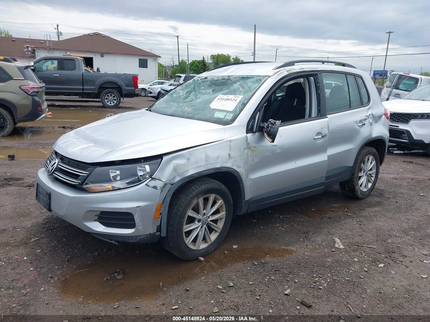 2017 Volkswagen Tiguan VIN WVGBV7AXXHK051824 IAAI salvage auction — FRONT & REAR, Mv-907A (New York), sold $525 on 2026-07-22 (photo 2)
