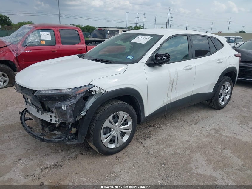2024 Chevrolet Trax VIN KL77LFE29RC174502 IAAI salvage auction — FRONT END, Original (Texas), sold $4,900 on 2026-07-10 (photo 2)