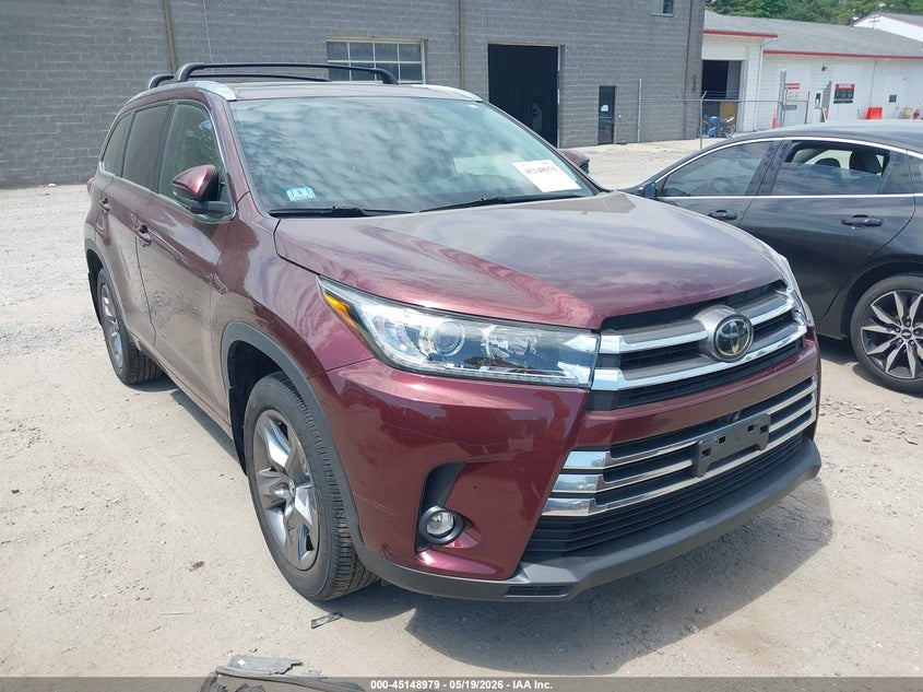 2019 Toyota Highlander VIN 5TDDZRFH4KS967638 IAAI salvage auction — VANDALISM, Salvage (Massachusetts), sold $16,500 on 2026-07-24 (photo 1)