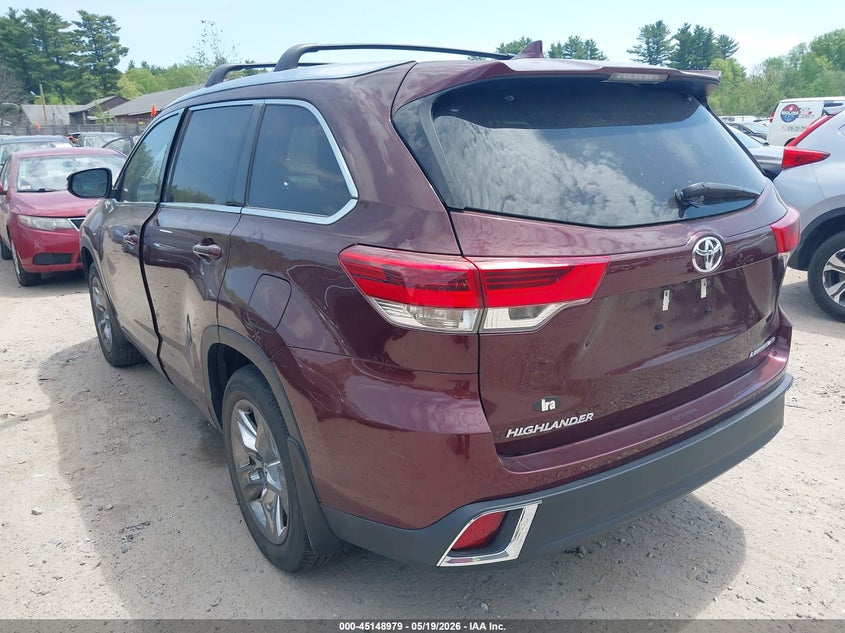 2019 Toyota Highlander VIN 5TDDZRFH4KS967638 IAAI salvage auction — VANDALISM, Salvage (Massachusetts), sold $16,500 on 2026-07-24 (photo 3)