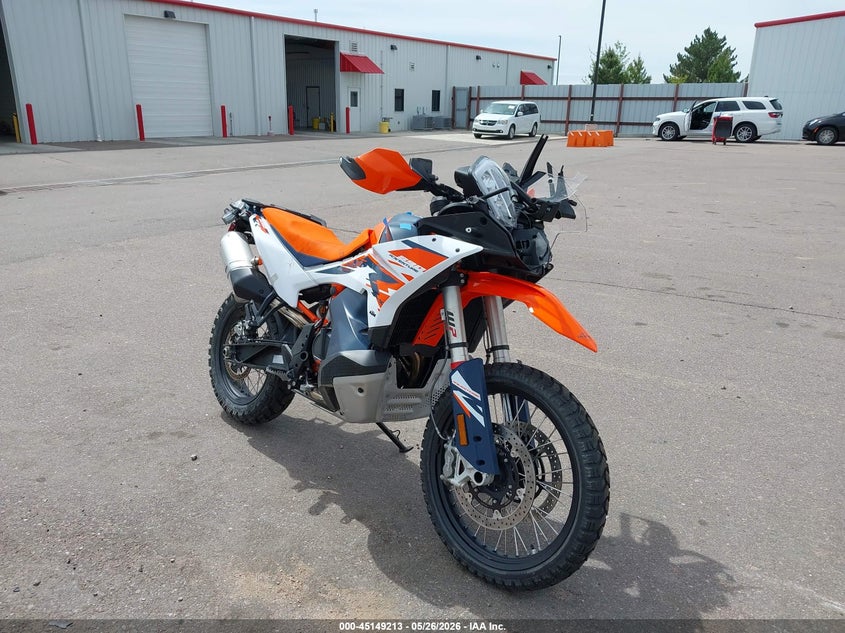 2025 Ktm 890 adventure VIN VBKTR6403SM896384 IAAI salvage auction — FRONT END, Salvage (Colorado), sold $6,050 on 2026-07-14 (photo 1)