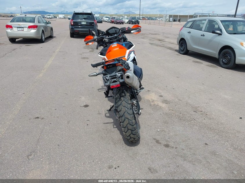 2025 Ktm 890 adventure VIN VBKTR6403SM896384 IAAI salvage auction — FRONT END, Salvage (Colorado), sold $6,050 on 2026-07-14 (photo 6)