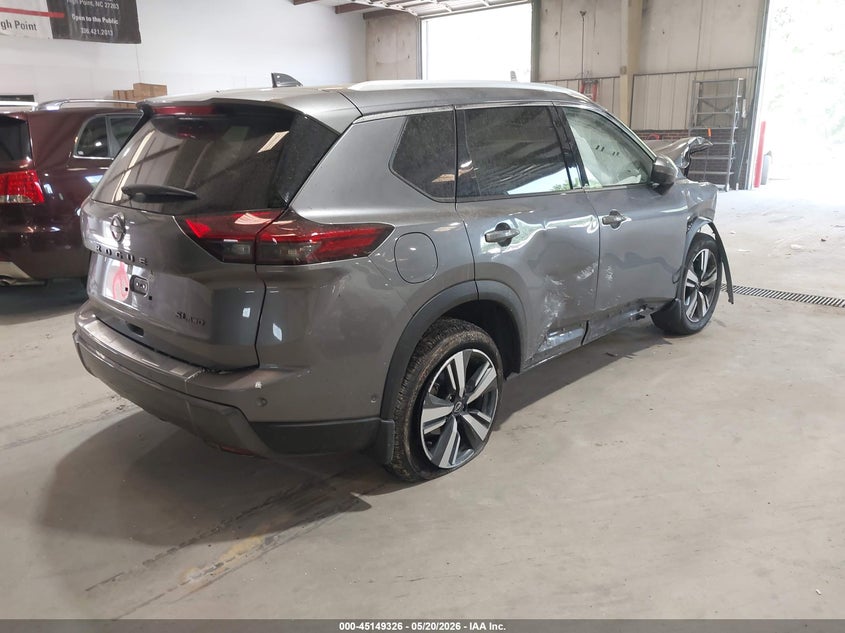2025 Nissan Rogue VIN JN8BT3CB2SW173442 IAAI salvage auction — FRONT END, Salvage (North Carolina), sold $3,075 on 2026-07-09 (photo 4)