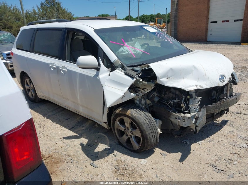 2011 Toyota Sienna VIN 5TDKK3DC6BS168489 IAAI salvage auction — FRONT END, Salvage (North Carolina), sold $700 on 2026-07-09 (photo 1)