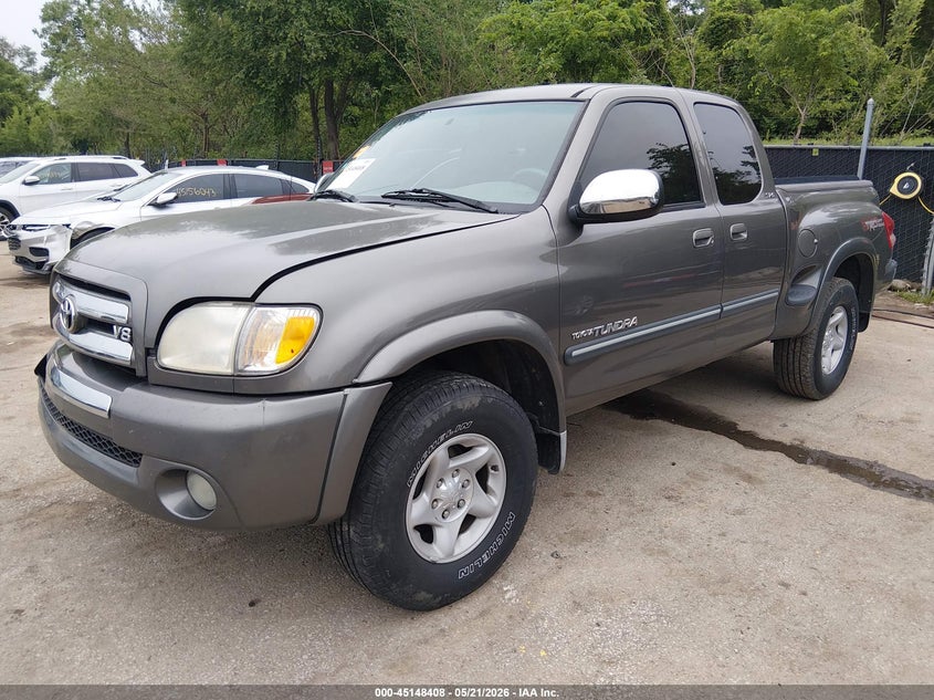 2003 Toyota Tundra VIN 5TBBT44133S373585 IAAI salvage auction — RIGHT FRONT, Salvage (Missouri), sold $2,100 on 2026-07-08 (photo 2)