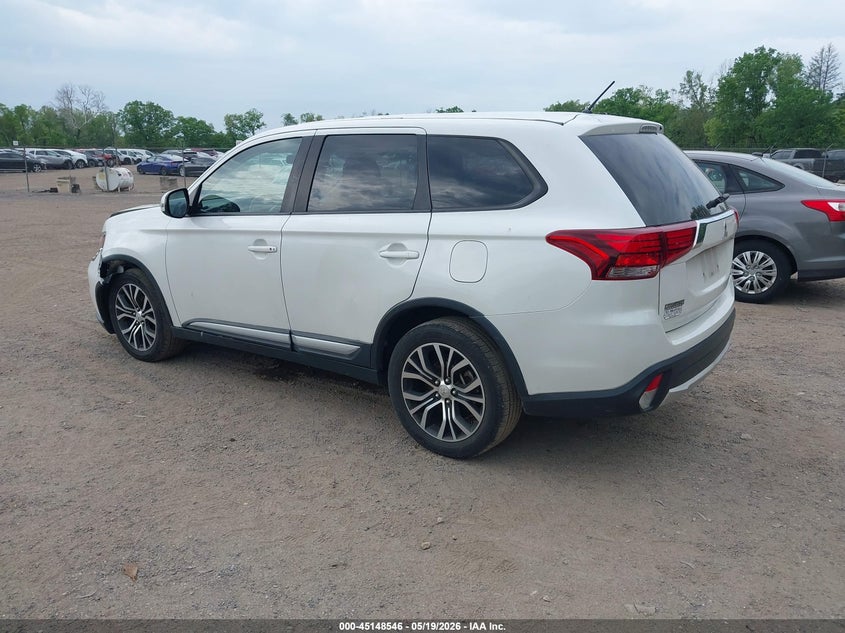 2016 Mitsubishi Outlander VIN JA4AZ3A32GZ006449 IAAI salvage auction — FRONT END, Salvage (Ohio), sold $1,100 on 2026-07-08 (photo 3)