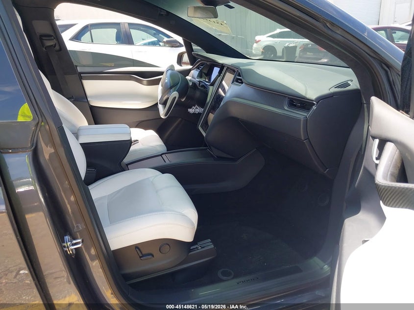 2018 Tesla Model x VIN 5YJXCAE41JF126104 IAAI salvage auction — LEFT FRONT, Salvage (Georgia), sold $10,500 on 2026-07-20 (photo 5)