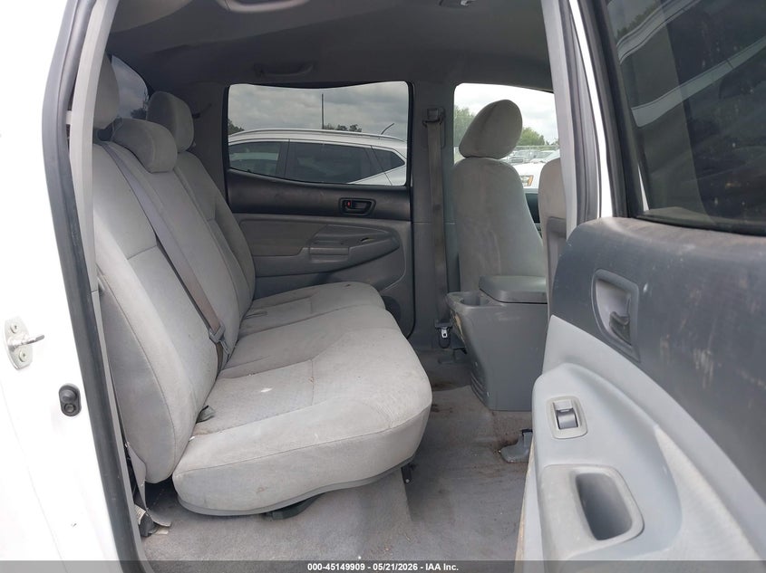 2005 Toyota Tacoma VIN 5TEMU52N15Z062719 IAAI salvage auction — LEFT REAR, Salvage (Texas), sold $1,650 on 2026-07-30 (photo 8)