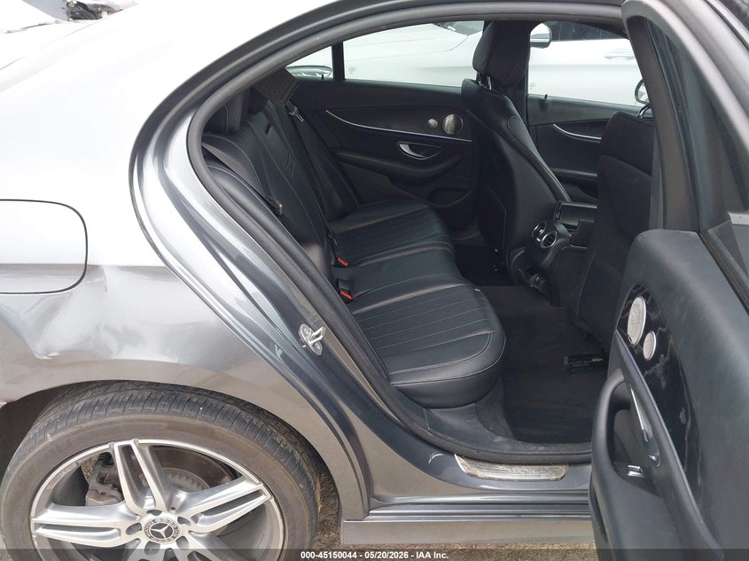 2017 Mercedes-benz E-klasse VIN WDDZF4KB2HA036425 IAAI salvage auction — RIGHT SIDE, Original (Texas), sold $50 on 2026-07-28 (photo 8)