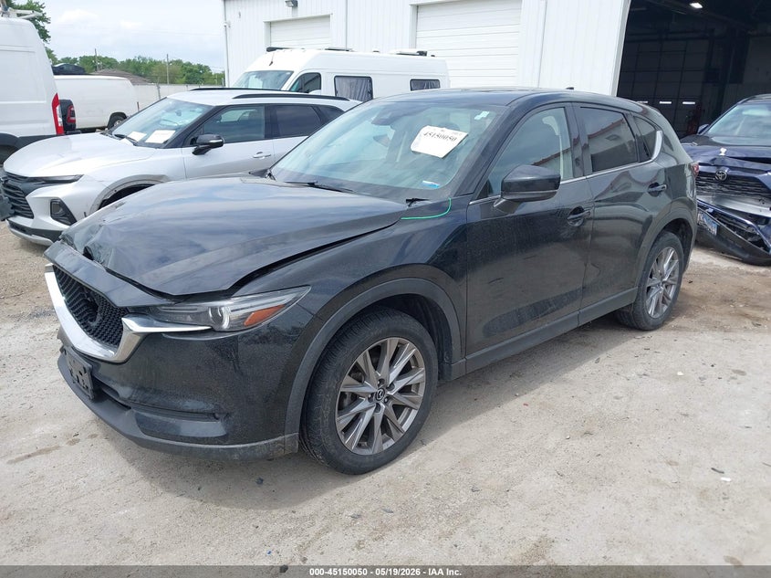 2021 Mazda Cx-5 VIN JM3KFBDM2M1306933 IAAI salvage auction — FRONT & REAR, Salvage (Illinois), sold $4,400 on 2026-07-21 (photo 2)