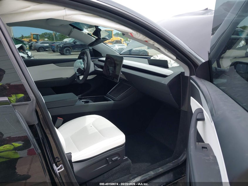 2026 Tesla Model y VIN 7SAYGDEE2TA497343 IAAI salvage auction — FRONT END, Salvage (Illinois), sold $18,550 on 2026-07-16 (photo 5)