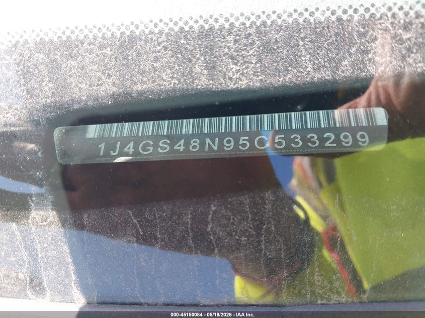 2005 Jeep Grand cherokee VIN 1J4GS48N95C533299 IAAI salvage auction — RIGHT FRONT, Salvage (California), sold $525 on 2026-07-09 (photo 9)