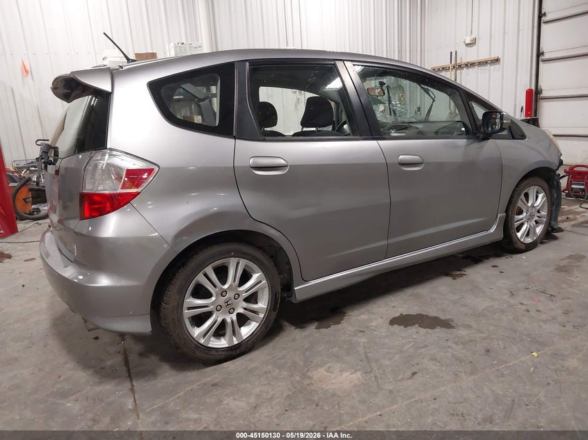 2010 Honda Fit VIN JHMGE8H4XAC036265 IAAI salvage auction — FRONT END, Salvage (Iowa), sold $450 on 2026-07-14 (photo 4)