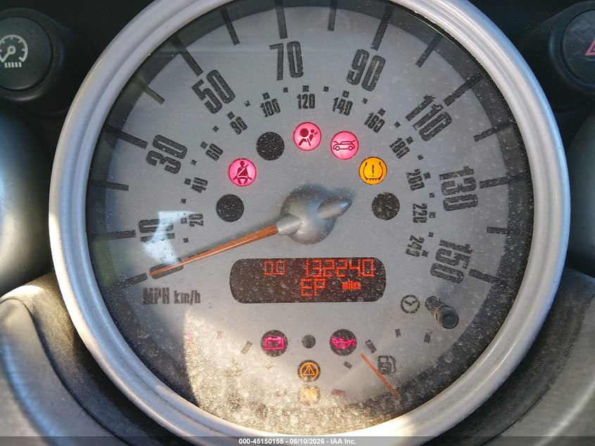 2005 Mini Cooper VIN WMWRE33535TG99244 IAAI salvage auction — FRONT END, Lien Papers (California), sold $200 on 2026-07-29 (photo 7)