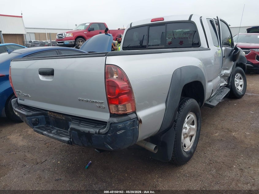 2013 Toyota Tacoma VIN 5TFTU4GN8DX030855 IAAI salvage auction — RIGHT SIDE, Salvage (Oklahoma), sold $5,550 on 2026-07-08 (photo 4)