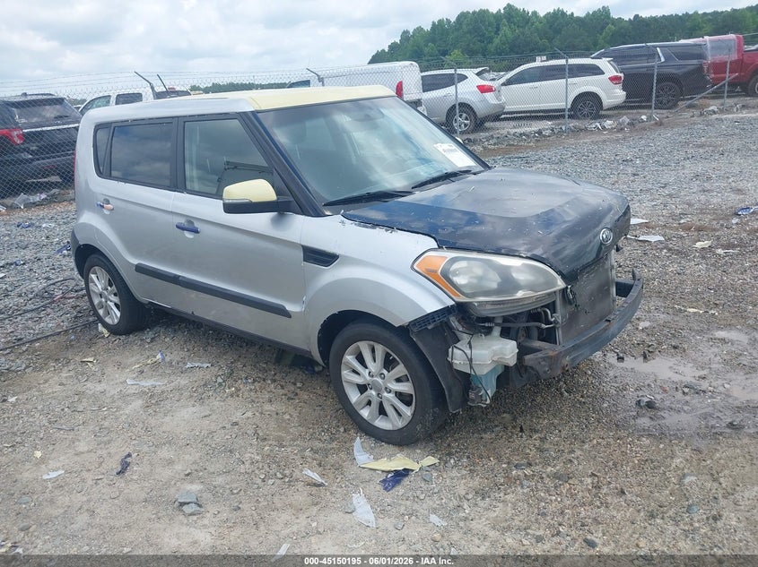 2013 Kia Soul VIN KNDJT2A62D7758106 IAAI salvage auction — FRONT END, Salvage Title, sold $200 on 2026-07-22 (photo 1)