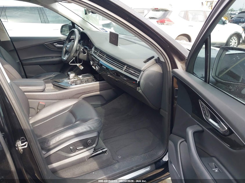 2019 Audi Q7 VIN WA1LAAF73KD012735 IAAI salvage auction — RIGHT FRONT, Original (Texas), sold $7,550 on 2026-07-24 (photo 5)
