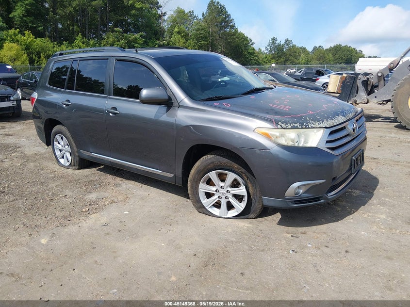2011 Toyota Highlander VIN 5TDZK3EH1BS030383 IAAI salvage auction — FRONT END, Salvage (Mississippi), sold $2,100 on 2026-07-15 (photo 1)