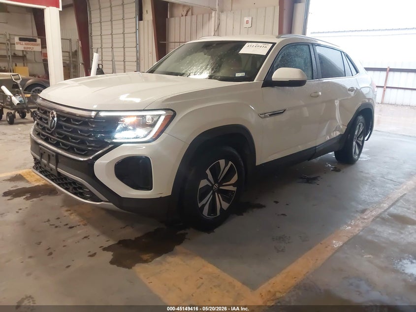 2024 Volkswagen Atlas cross sport VIN 1V2DE2CA5RC264487 IAAI salvage auction — SIDE, Original (Texas), sold $9,300 on 2026-08-01 (photo 2)
