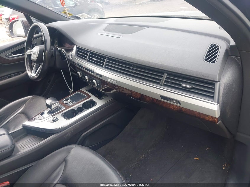 2017 Audi Q7 VIN WA1LHAF74HD050463 IAAI salvage auction — REAR END, Salvage (Idaho), sold $875 on 2026-07-28 (photo 5)