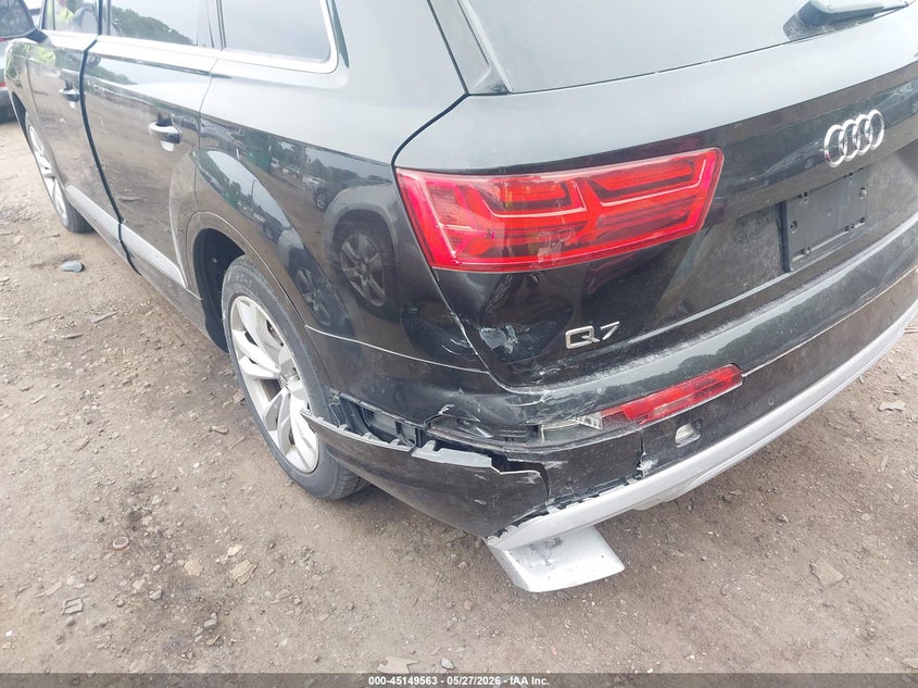 2017 Audi Q7 VIN WA1LHAF74HD050463 IAAI salvage auction — REAR END, Salvage (Idaho), sold $875 on 2026-07-28 (photo 6)