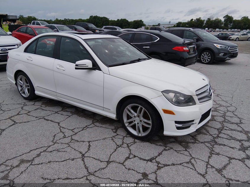 2013 Mercedes-benz C-klasse VIN WDDGF4HB2DA788196 IAAI salvage auction — HAIL, Clear (Missouri), sold $1,750 on 2026-07-06 (photo 1)