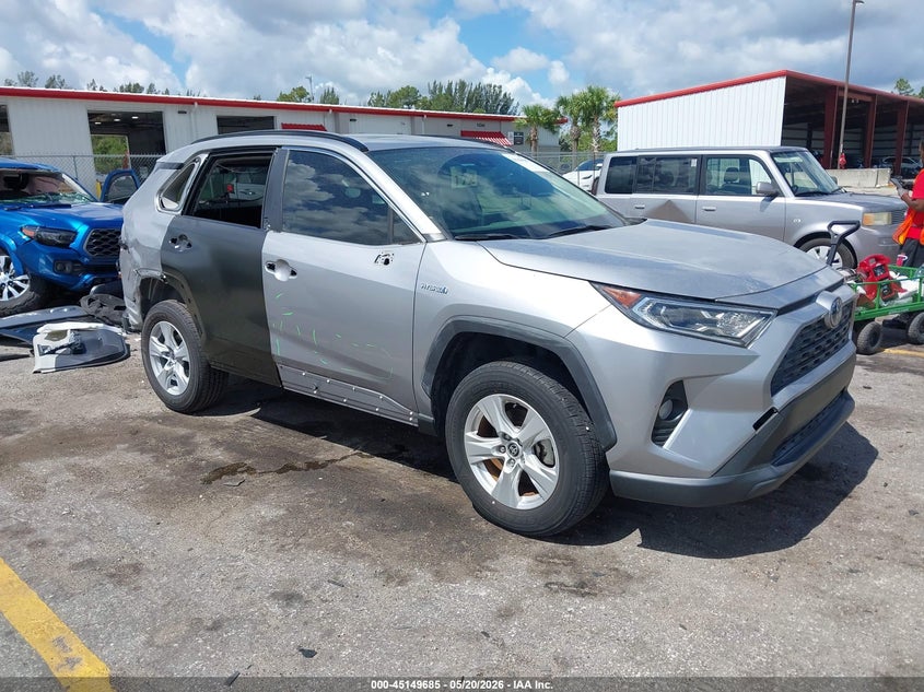 2021 Toyota Rav 4 VIN JTMRWRFV0MD133367 IAAI salvage auction — REAR END, Certificate Of Destruction (Florida), sold $13,200 on 2026-07-27 (photo 1)