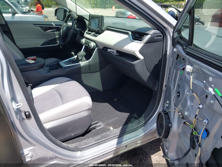 2021 Toyota Rav 4 VIN JTMRWRFV0MD133367 IAAI salvage auction — REAR END, Certificate Of Destruction (Florida), sold $13,200 on 2026-07-27 (photo 5)
