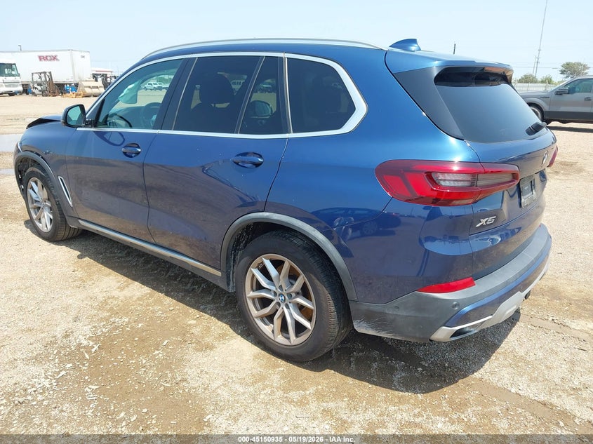 2021 BMW X5 VIN 5UXCR6C03M9F06801 IAAI salvage auction — FRONT END, Salvage (Texas), sold $17,500 on 2026-07-11 (photo 3)