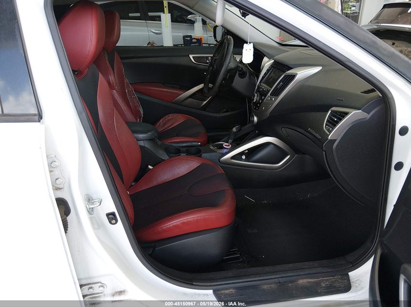 2012 Hyundai Veloster VIN KMHTC6AD0CU061107 IAAI salvage auction — FRONT END, Rebuildable (Florida), sold $225 on 2026-07-22 (photo 5)