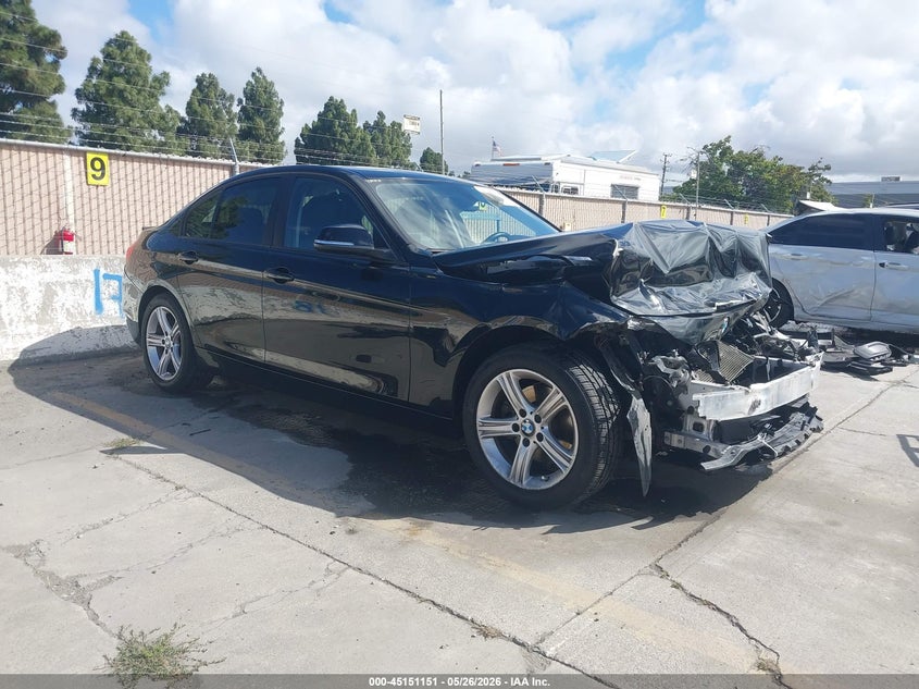 2015 BMW 3er VIN WBA3C1C59FK121430 IAAI salvage auction — NORMAL WEAR, Salvage (California), sold $450 on 2026-07-06 (photo 1)