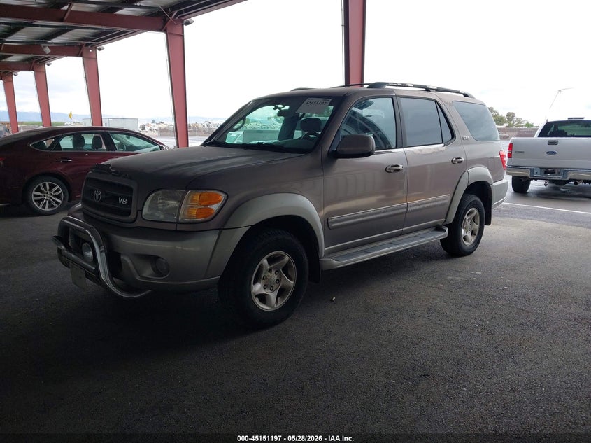 2002 Toyota Sequoia VIN 5TDZT34A82S058814 IAAI salvage auction — NORMAL WEAR, Clear - Dealer Only (California), sold $600 on 2026-07-07 (photo 2)