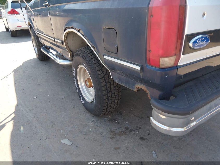 1992 Ford Bronco VIN 1FMEU15H5NLA55060 IAAI salvage auction — NORMAL WEAR, Bill Of Sale - Parts Only (Connecticut), sold $450 on 2026-07-09 (photo 6)