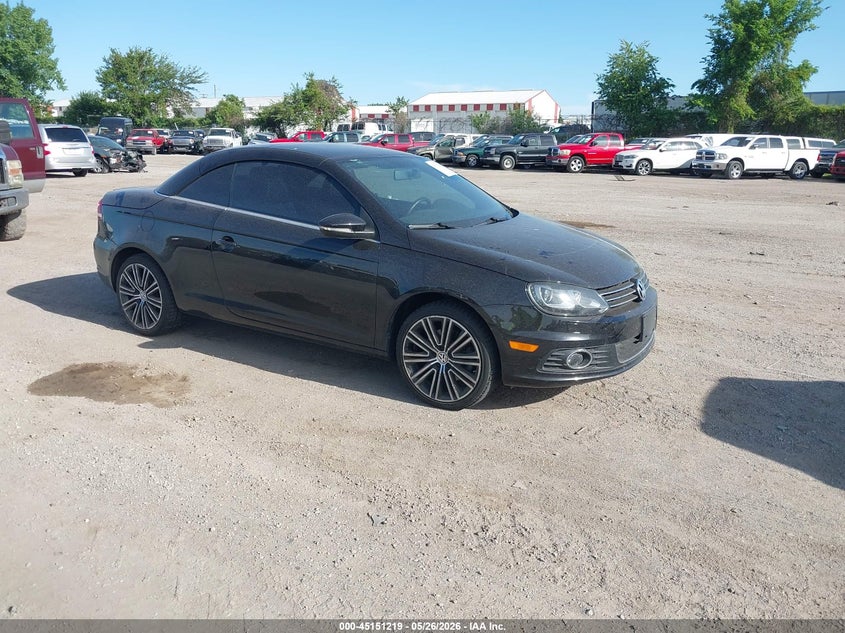 2014 Volkswagen Eos VIN WVWBW8AH0EV007258 IAAI salvage auction — HAIL, Salvage (Iowa), sold $2,400 on 2026-08-10 (photo 1)