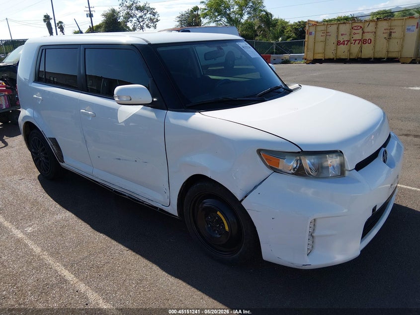 2015 Scion xB VIN JTLZE4FE5FJ069633 IAAI salvage auction — RIGHT FRONT, Clear (Hawaii), sold $1,150 on 2026-09-11 (photo 1)