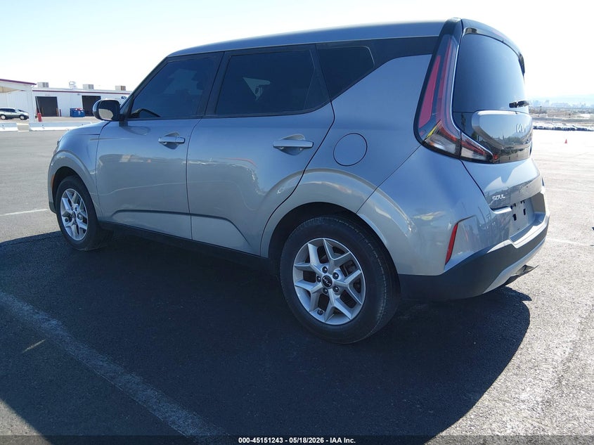 2023 Kia Soul VIN KNDJ23AUXP7885682 IAAI salvage auction — RIGHT SIDE, Salvage (Nevada), sold $2,400 on 2026-07-24 (photo 3)