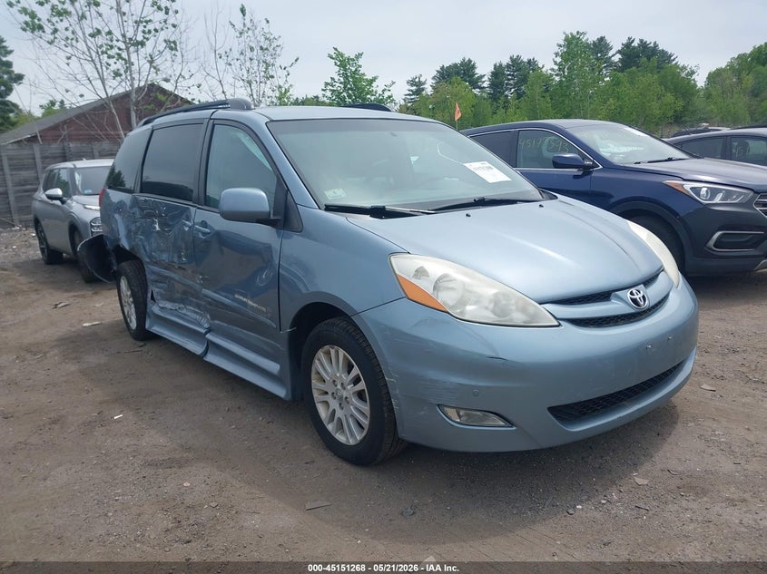 2010 Toyota Sienna VIN 5TDYK4CC1AS335440 IAAI salvage auction — RIGHT SIDE, Clear (Massachusetts), sold $1,100 on 2026-07-10 (photo 1)