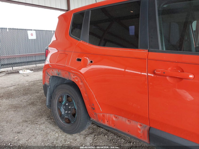 2017 Jeep Renegade VIN ZACCJAAB1HPG12407 IAAI salvage auction — RIGHT SIDE, Original (Texas), sold $2,000 on 2026-08-18 (photo 6)