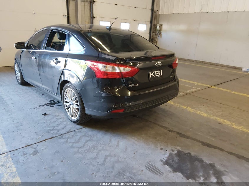 2012 Ford Focus VIN 1FAHP3H29CL290933 IAAI salvage auction — FRONT END, Salvage (Oregon), sold $125 on 2026-07-09 (photo 3)