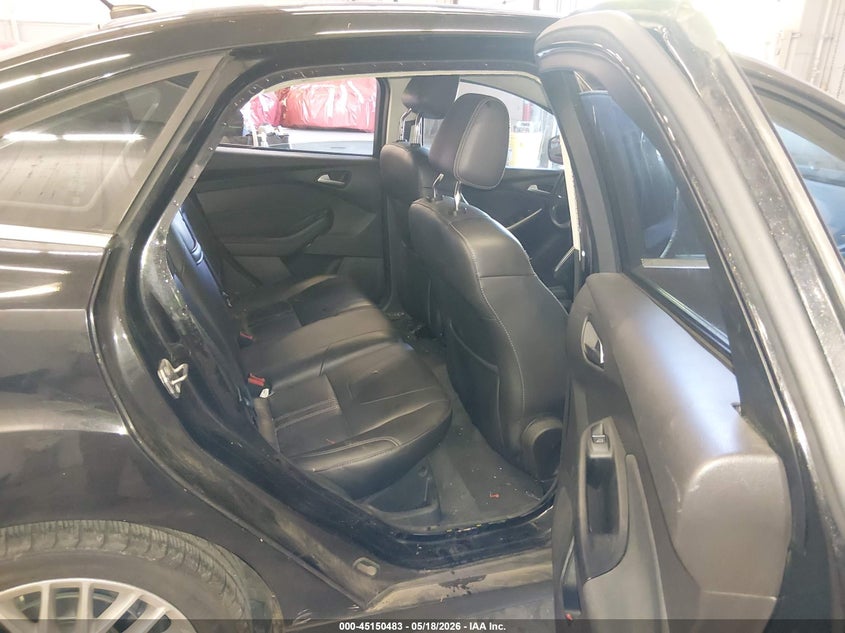 2012 Ford Focus VIN 1FAHP3H29CL290933 IAAI salvage auction — FRONT END, Salvage (Oregon), sold $125 on 2026-07-09 (photo 8)