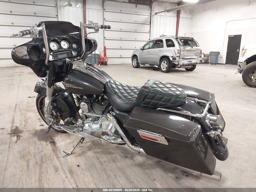 2006 Harley-davidson Flhxi VIN 1HD1KBW136Y660763 IAAI salvage auction — FRONT END, Salvage (Iowa), sold $875 on 2026-07-21 (photo 3)